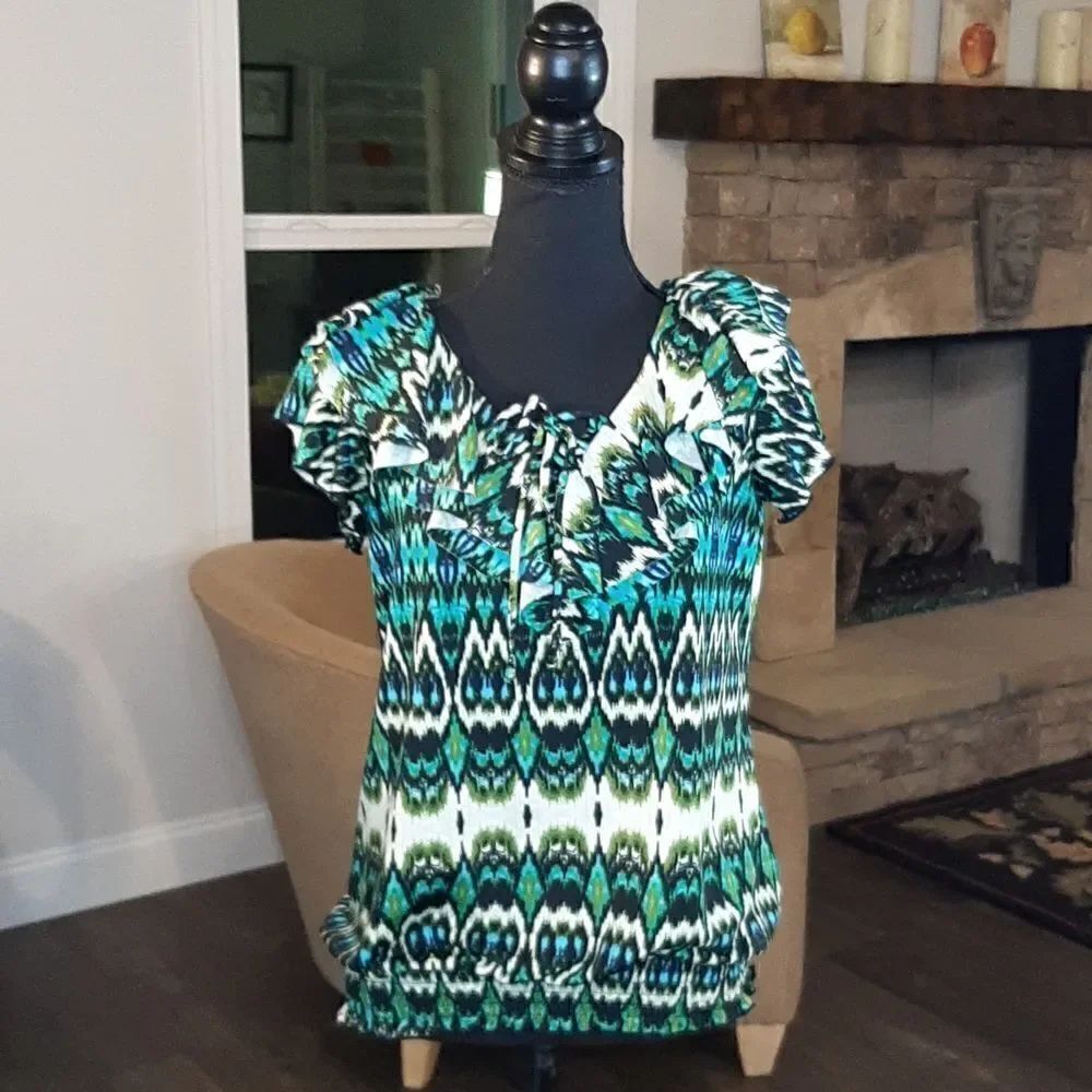 New Directions Ruffled Flowy Shirt with Tie Front and Synched Bottom Hem